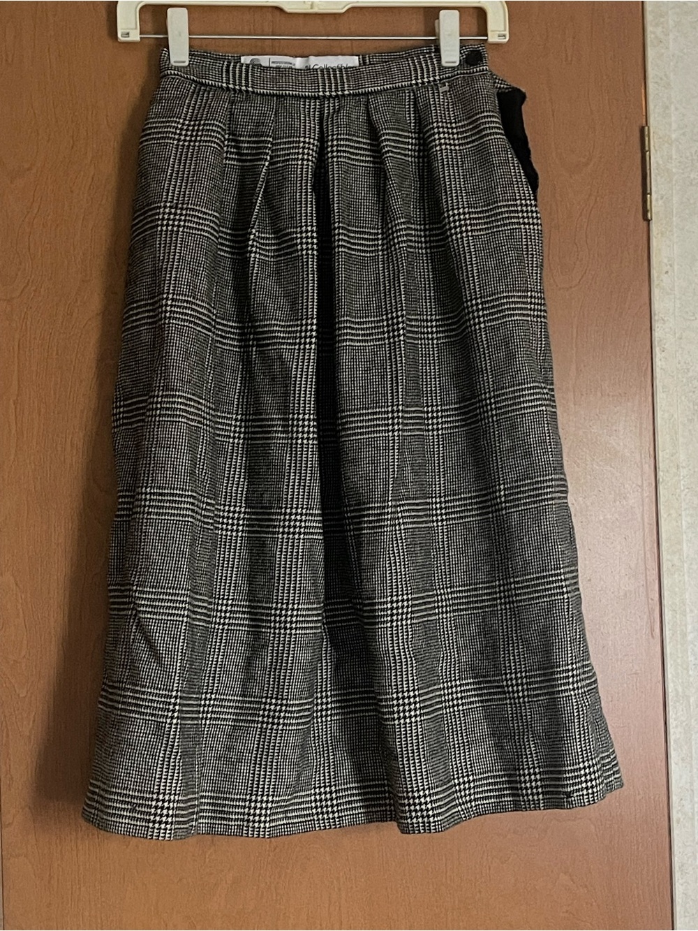 Vintage JH Collectibles 100% Pure Wool Glen Plaid Pleated Midi Skirt Size 4